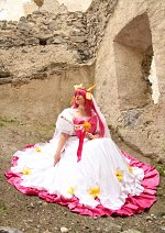 Cosplay-Cover: Wedding Peach der Engel der Liebe