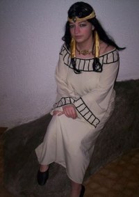 Cosplay-Cover: Isis Ishtar