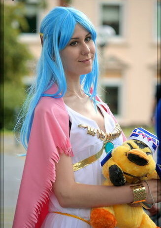 Cosplay-Cover: Nefeltari Vivi [Hime]