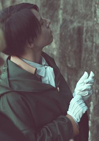 Cosplay-Cover: Levi / Rivaille