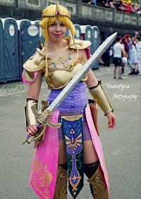 Cosplay-Cover: Queen Zelda- Hyrule warriors