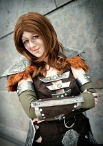 Cosplay-Cover: Aela The Huntress