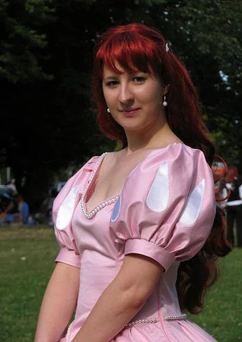 Cosplay-Cover: Arielle - Ballkleid