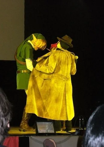 Cosplay-Cover: Dubioser Verkäufer