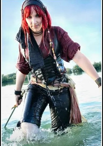 Cosplay-Cover: Red Pirate
