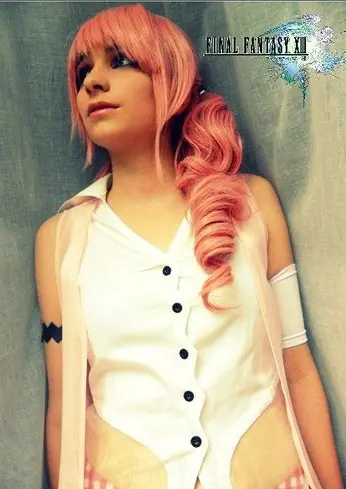 Cosplay-Cover: Serah Farron ~ Geliehen~