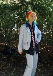 Cosplay-Cover: Rainbow Dash - Business style