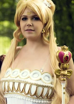 Cosplay-Cover: Prinzessin Serenity