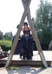 Cosplay-Cover: Gothic/Visual