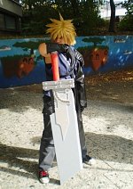 Cosplay-Cover: Cloud Strife (AC)