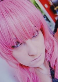 Cosplay-Cover: Luka //Magnet//
