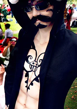 Cosplay-Cover: Trafalgar Law [ Dressrosa ]