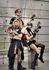 Cosplay-Cover: Surviver