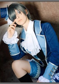 Cosplay-Cover: Ciel Phantomhive (Blue Roses)