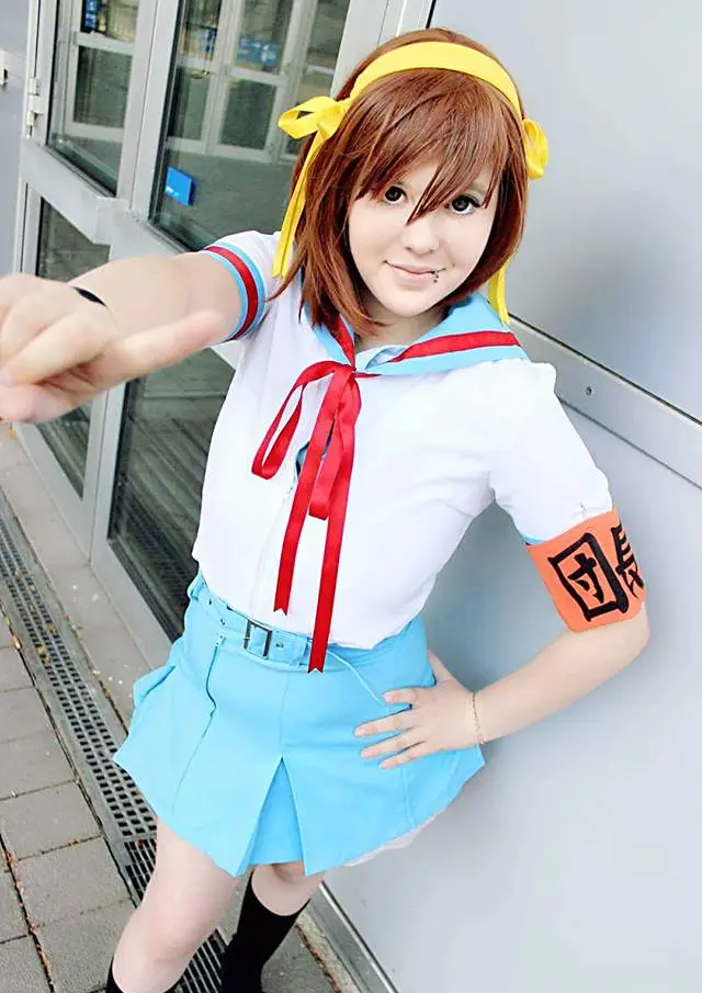 Cosplay-Cover: Haruhi Suzumiya - Sommeruniform