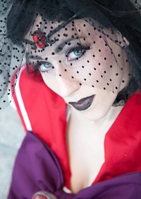 Cosplay-Cover: Sailor Mars (Burlesque witch)