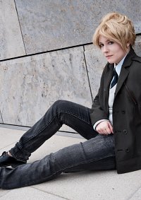 Cosplay-Cover: Jasper Hale [New Moon Movie - School Outfit]