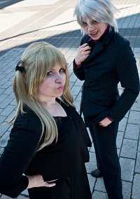 Cosplay-Cover: Soul Eater ~ Black Blood Room