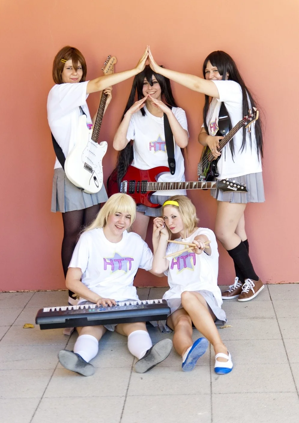 Cosplay-Cover: Tsumugi Kotobuki (Schulfestversion)