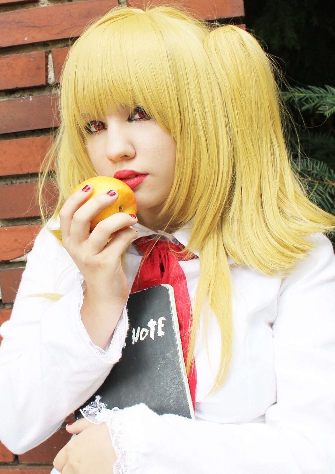 Cosplay-Cover: Misa Amane [[School Dress]]