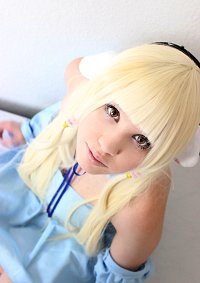 Cosplay-Cover: Chii [[Blue Dress]]