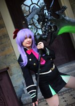 Cosplay-Cover: Shinoa Hiragi