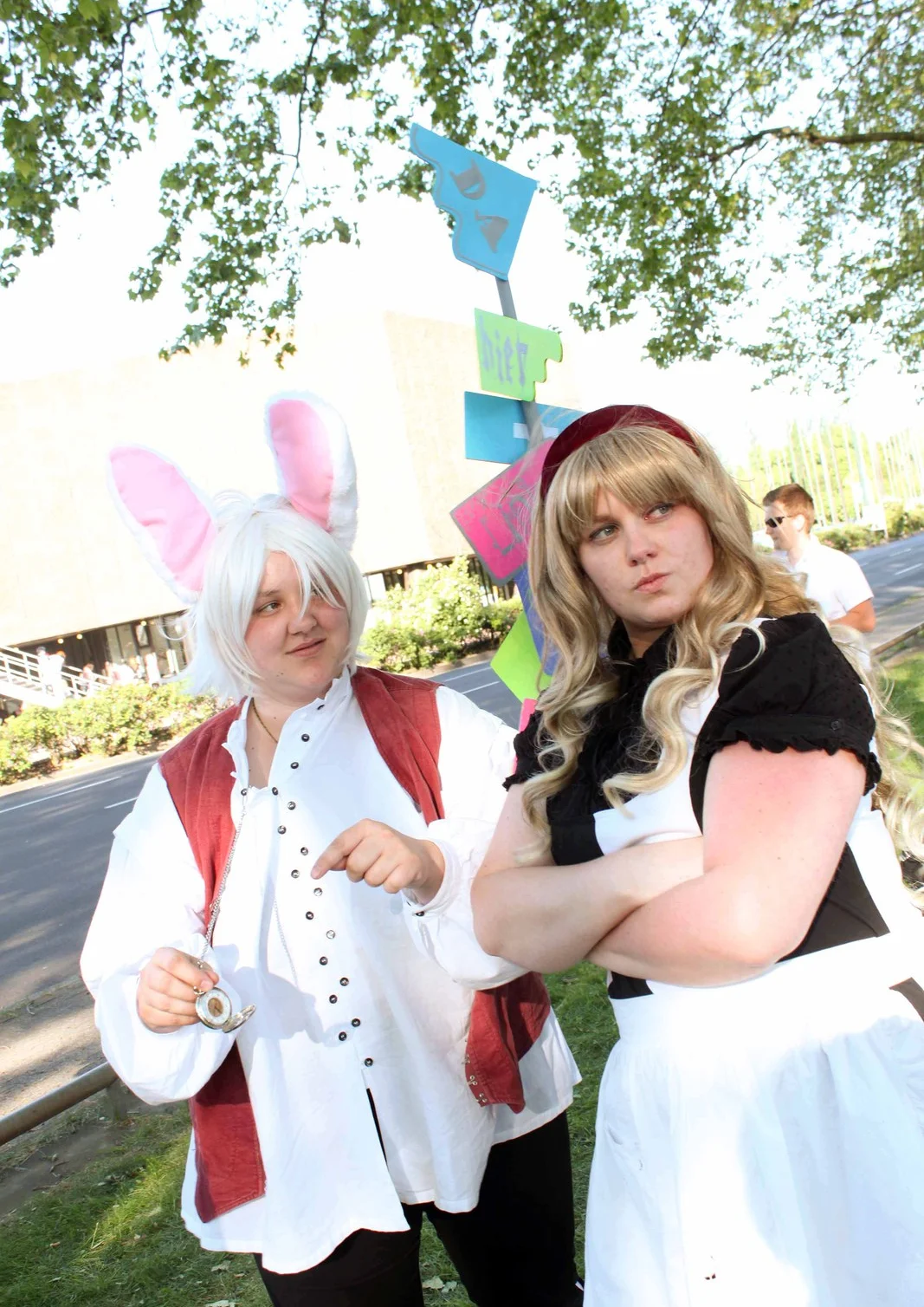 Cosplay-Cover: Weißes Kanninchen