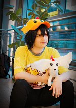 Cosplay-Cover: Noctis Moogle Chocobo Carnival