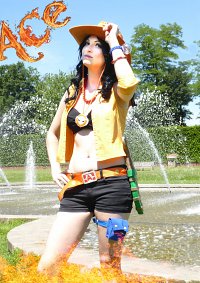 Cosplay-Cover: Portgas D. Ace Female
