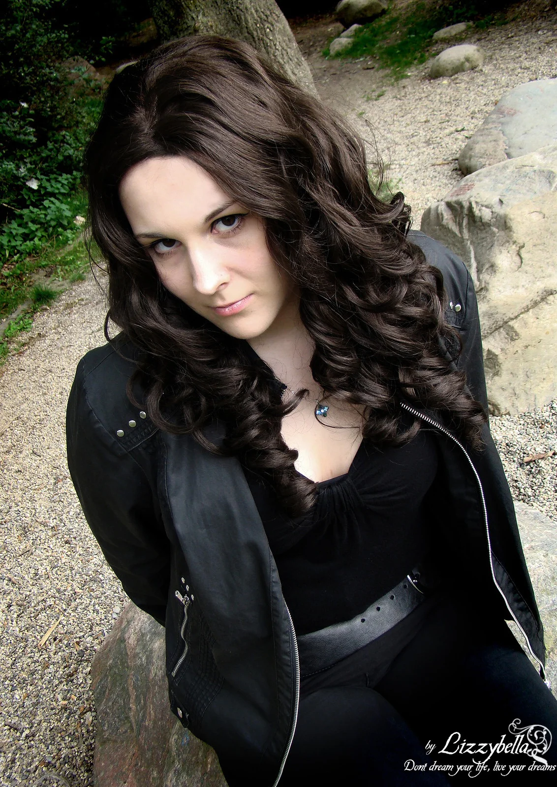 Cosplay-Cover: Katherine Pierce - Founder