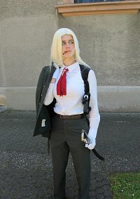 Cosplay-Cover: Integra Fairbrooks Wingates Hellsing