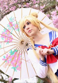 Cosplay-Cover: Usagi / Bunny (Schuluniform)