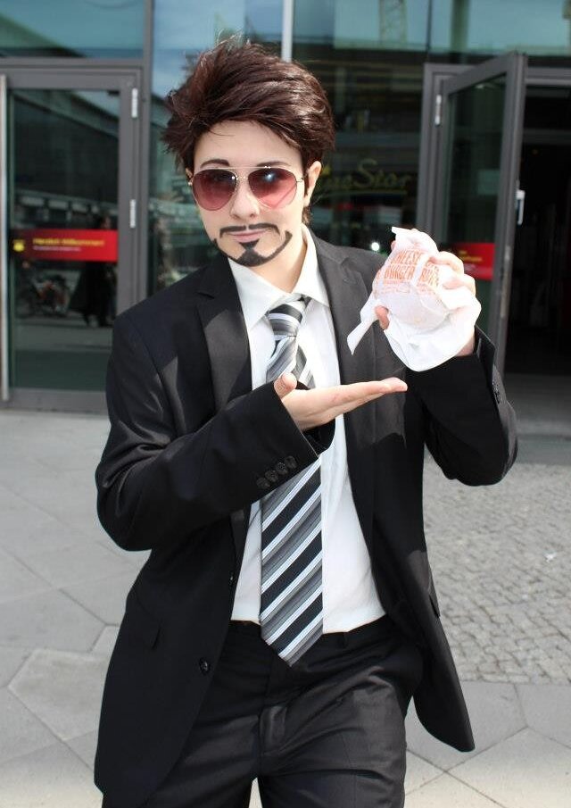 Cosplay-Cover: Anthony Edward "Tony" Stark » Black Suit