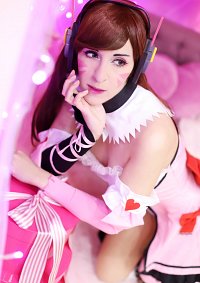 Cosplay-Cover: D.Va [Magical Girl Ver.]