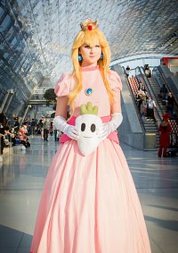 Cosplay-Cover: Princess Peach