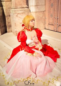 Cosplay-Cover: Saber Nero (Queen) [*]