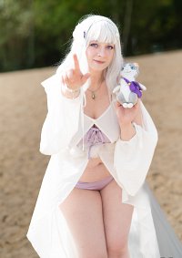 Cosplay-Cover: Emilia on the beach [*]