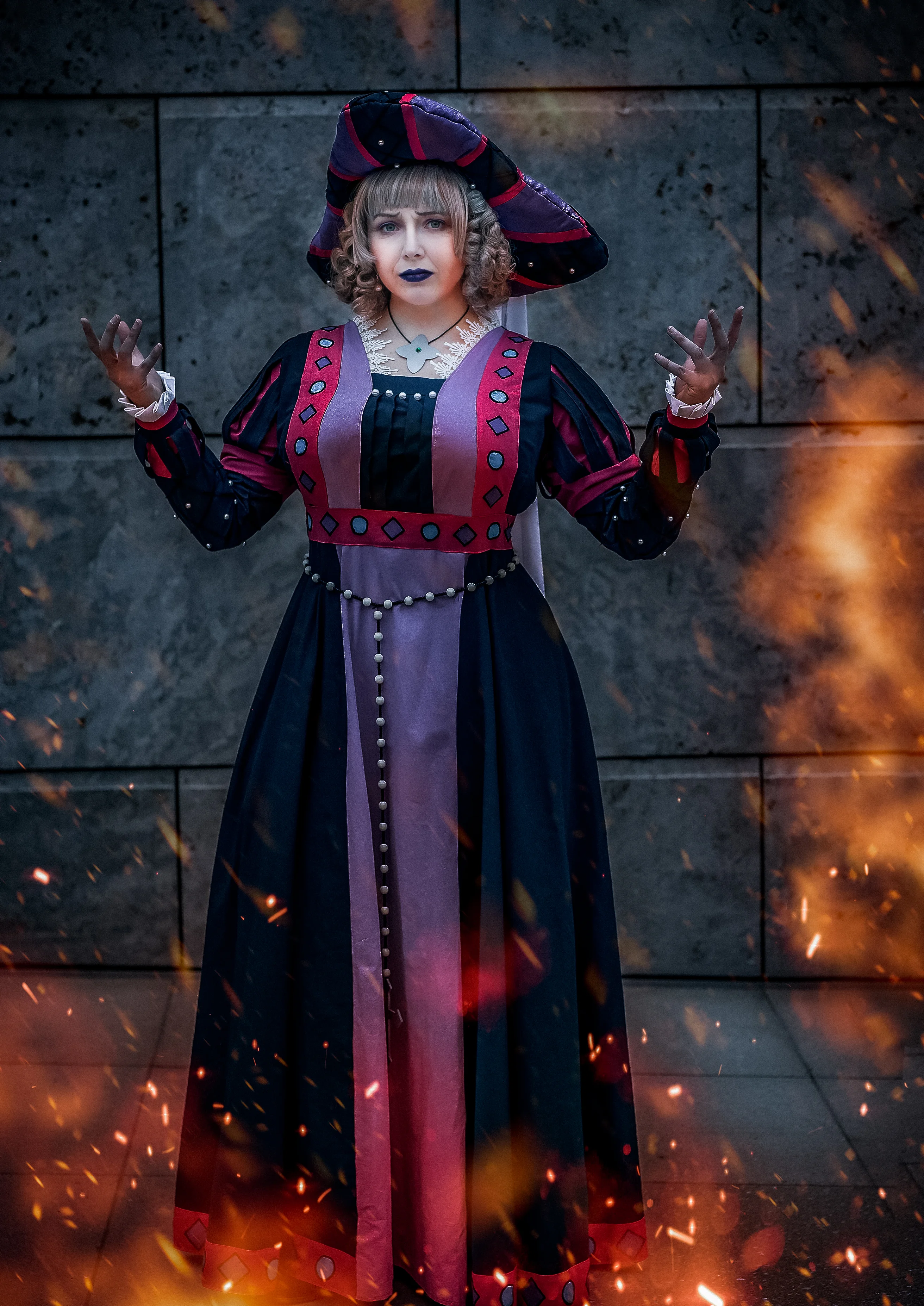 Cosplay-Cover: Fem! Judge Claude Frollo