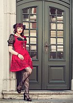 Cosplay-Cover: Dolly Kei ~ Rotes Dirndl + schwarz ~ Sept. 2011