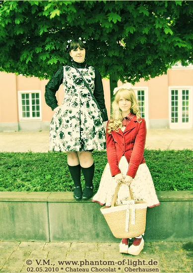 Cosplay-Cover: BlackRose Lolita