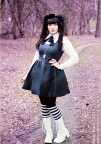 Cosplay-Cover: Gothic Lolita ~ leather dress ~ h&m ~ Dez. 2011