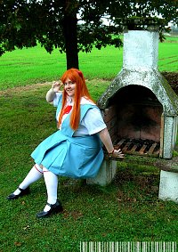 Cosplay-Cover: Asuka Soryu Langley (Schuluniform)