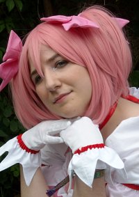 Cosplay-Cover: Madoka Kaname