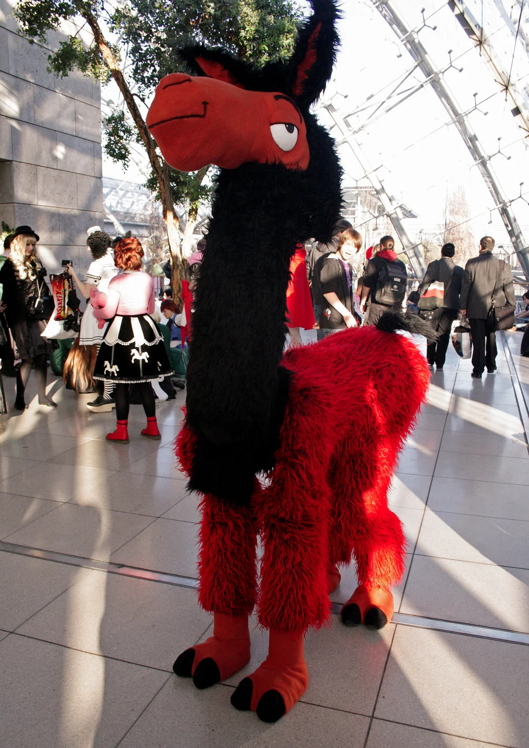 Cosplay-Cover: König Kuzco Lama Version