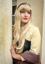 Cosplay-Cover: Aurora (Röschen)