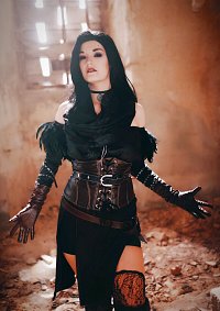 Cosplay-Cover: Yennefer von Vengerberg