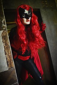 Cosplay-Cover: Batwoman (Kate Kane)