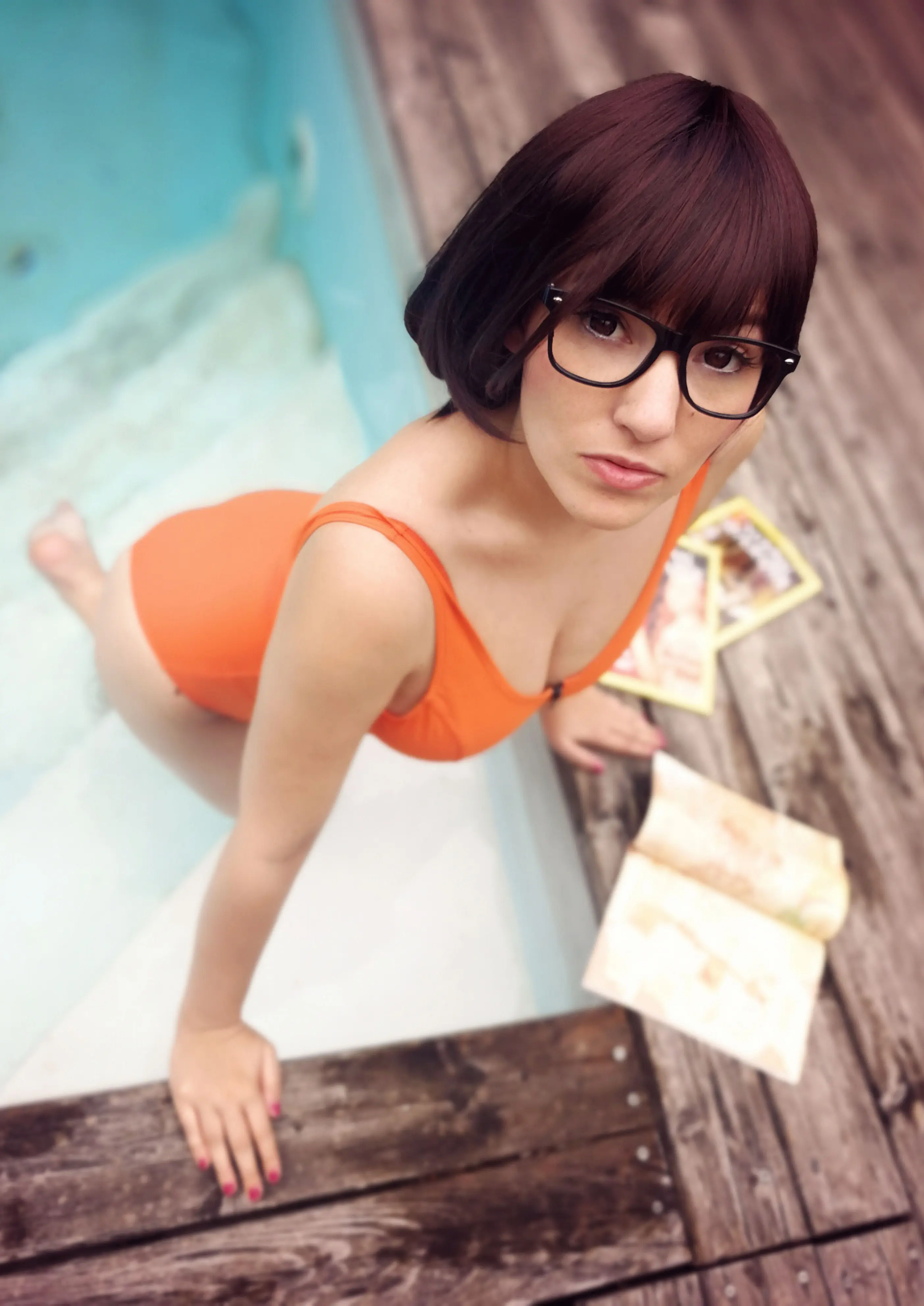 Cosplay-Cover: Velma (Pool Party)