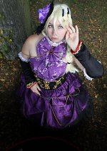 Cosplay-Cover: Historia Reiss (Ball Gown)