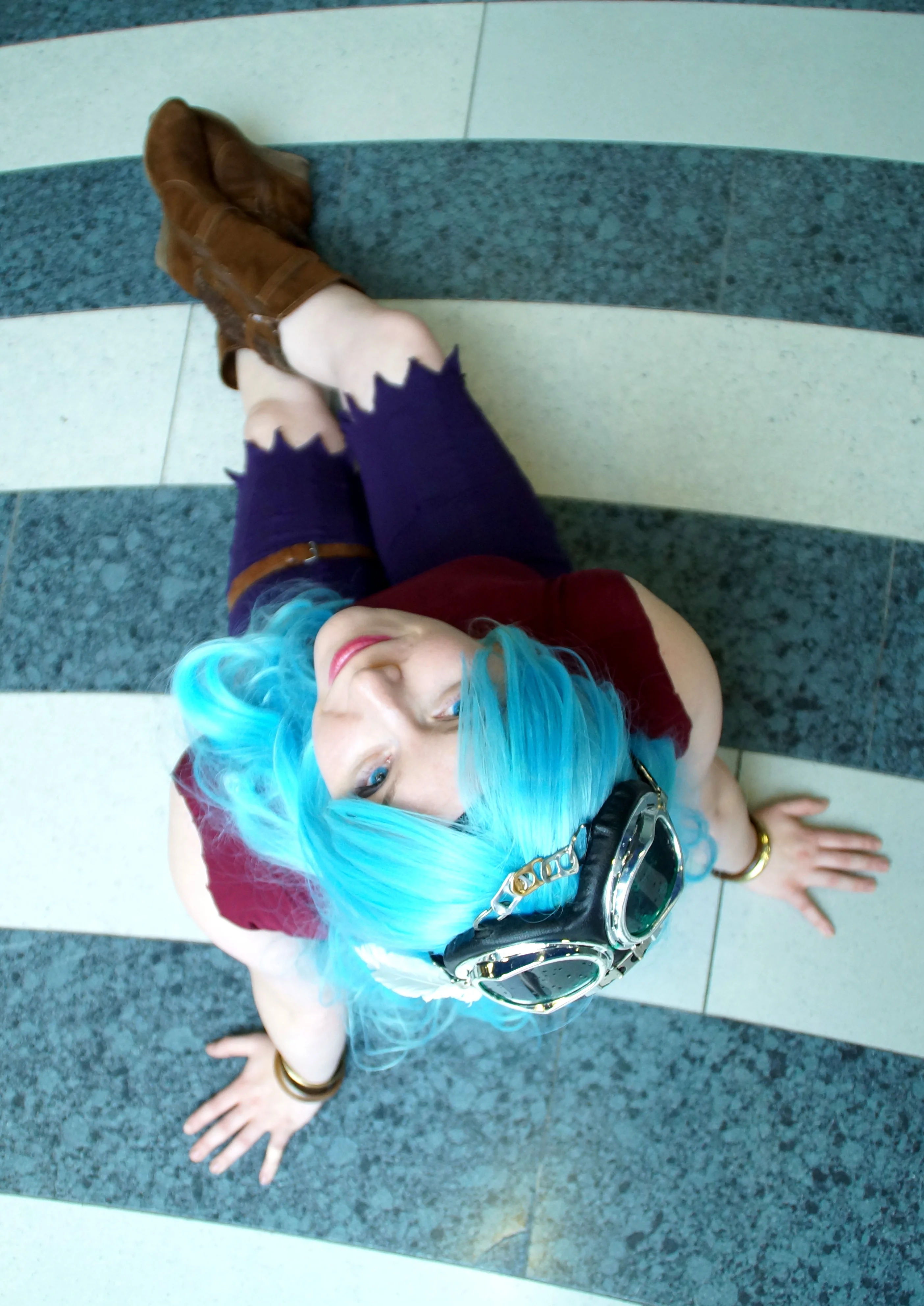 Cosplay-Cover: Faulenzende Magierin
